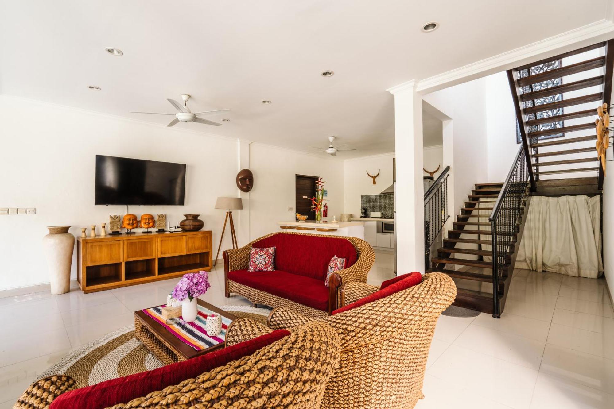 Sari Temuku Villa Seminyak Exterior foto